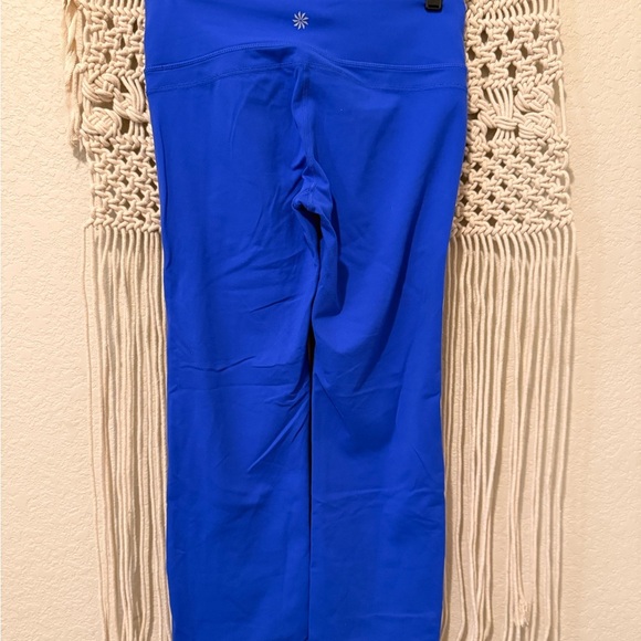 Athleta Vibrant Royal Blue Capri Leggings Medium – Women’s High-Waist Workout - Picture 3 of 4